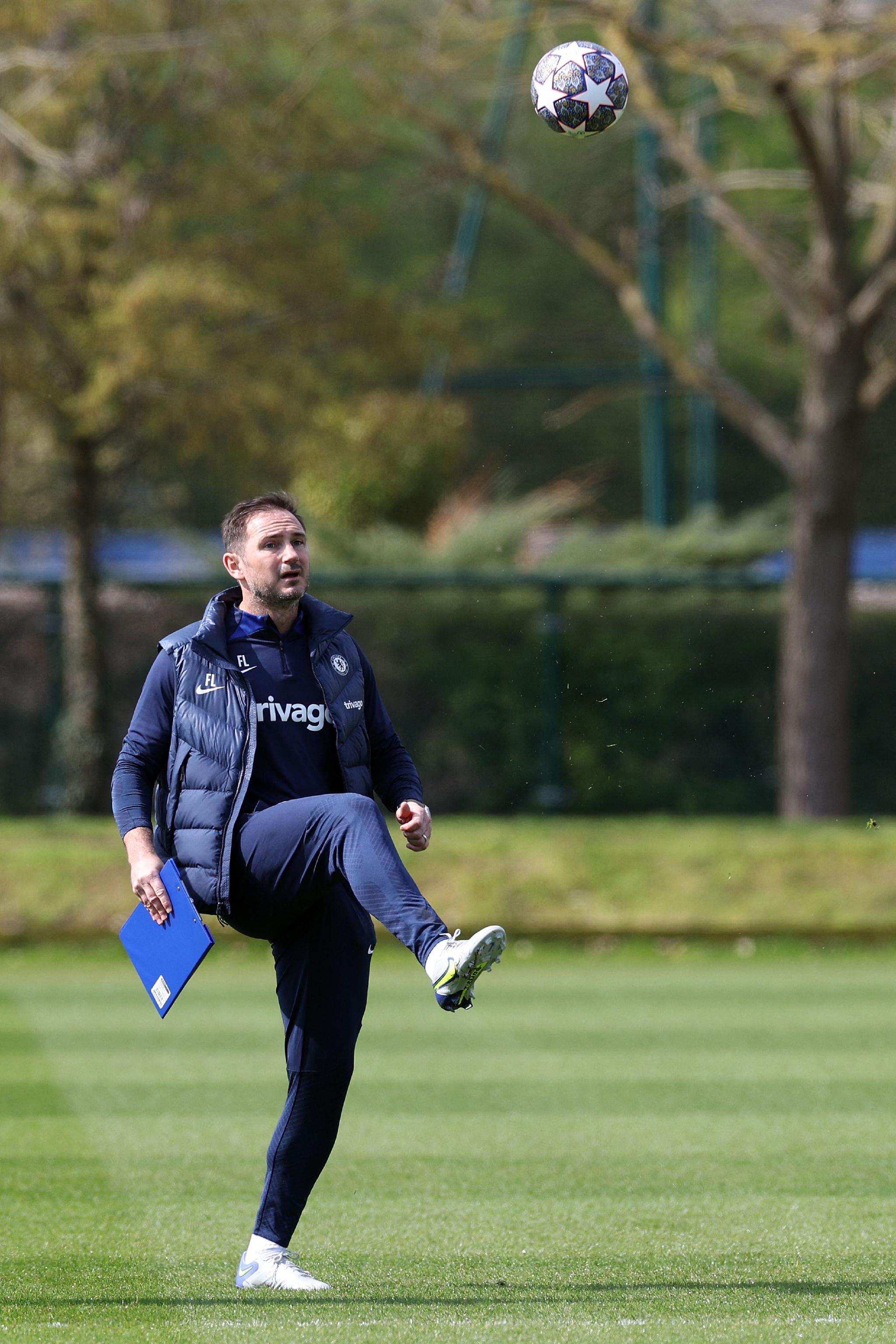 赛后切尔西备战意甲,回应争议细节曝光,目标明确,医务组通报恢复 赛后切尔西备战意甲,回应争议细节曝光,目标明确,医务组通报恢复